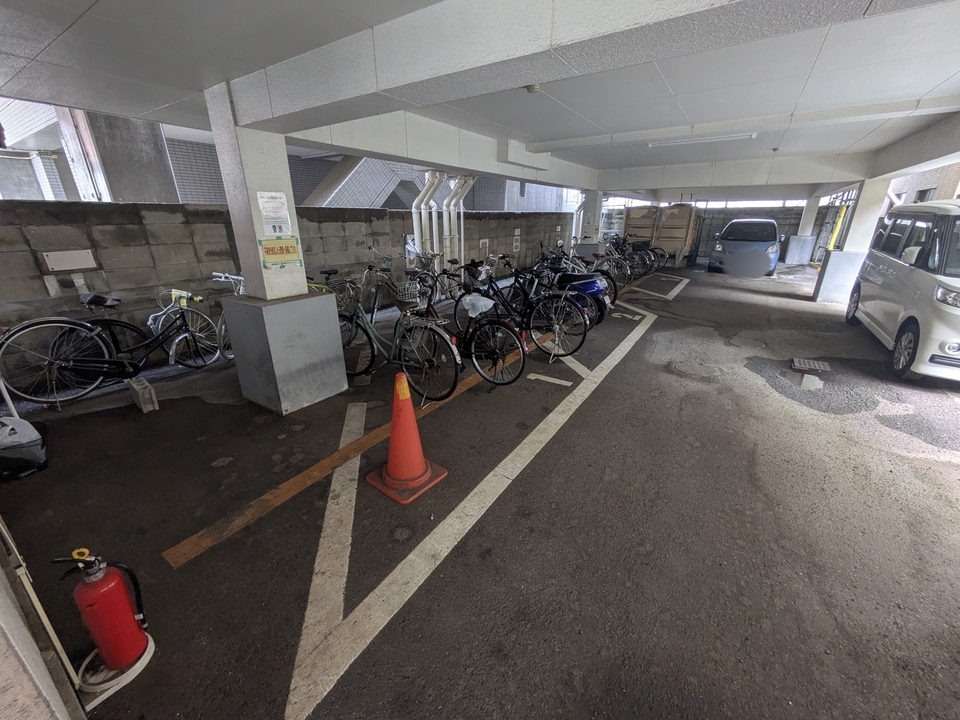 駐輪場