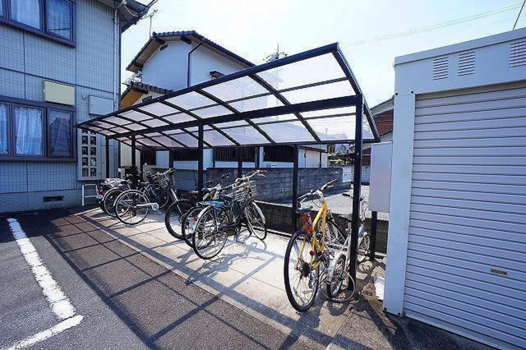 駐輪場