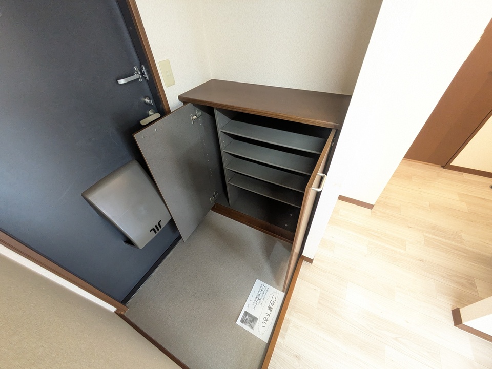 シューズボックス
