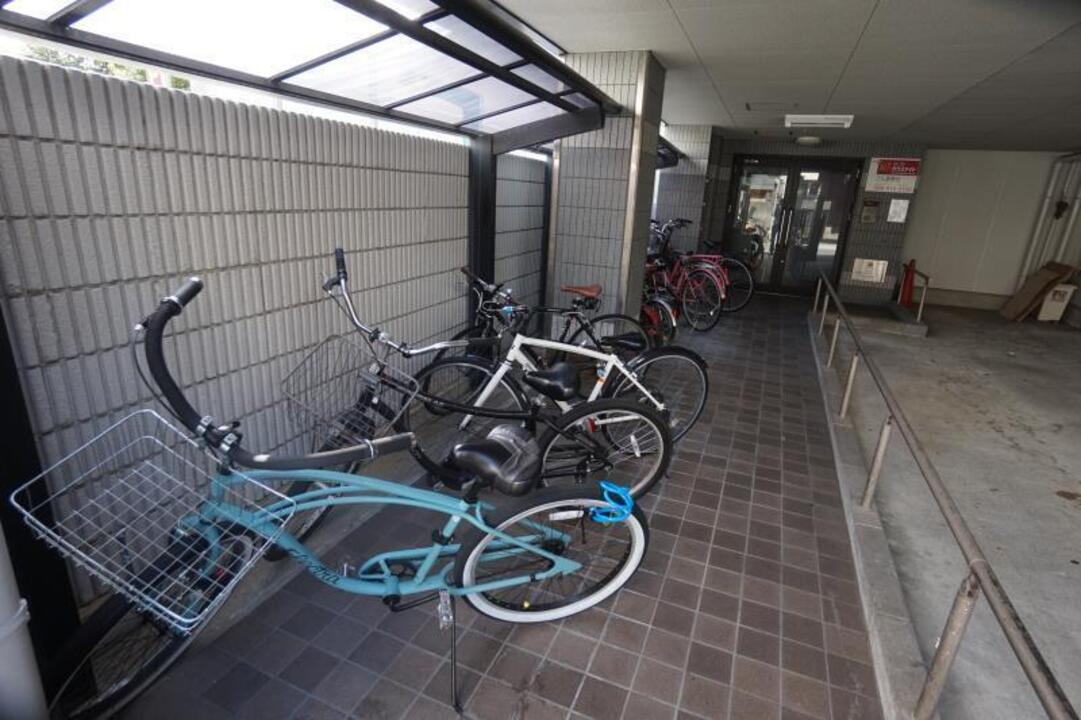 駐輪場