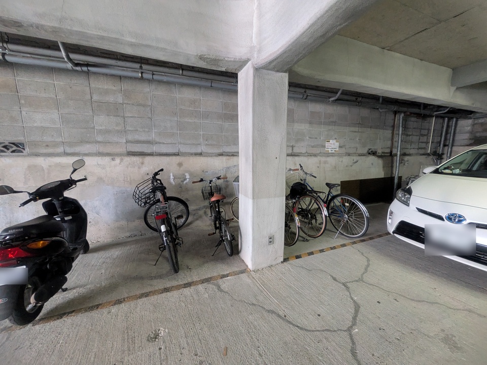 駐輪場