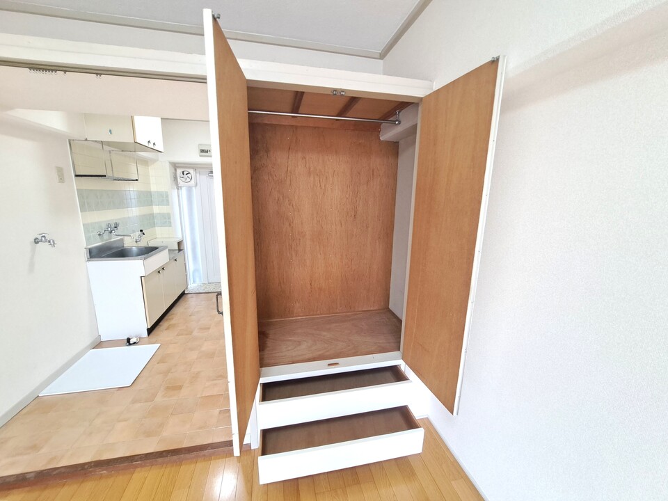 クローゼット