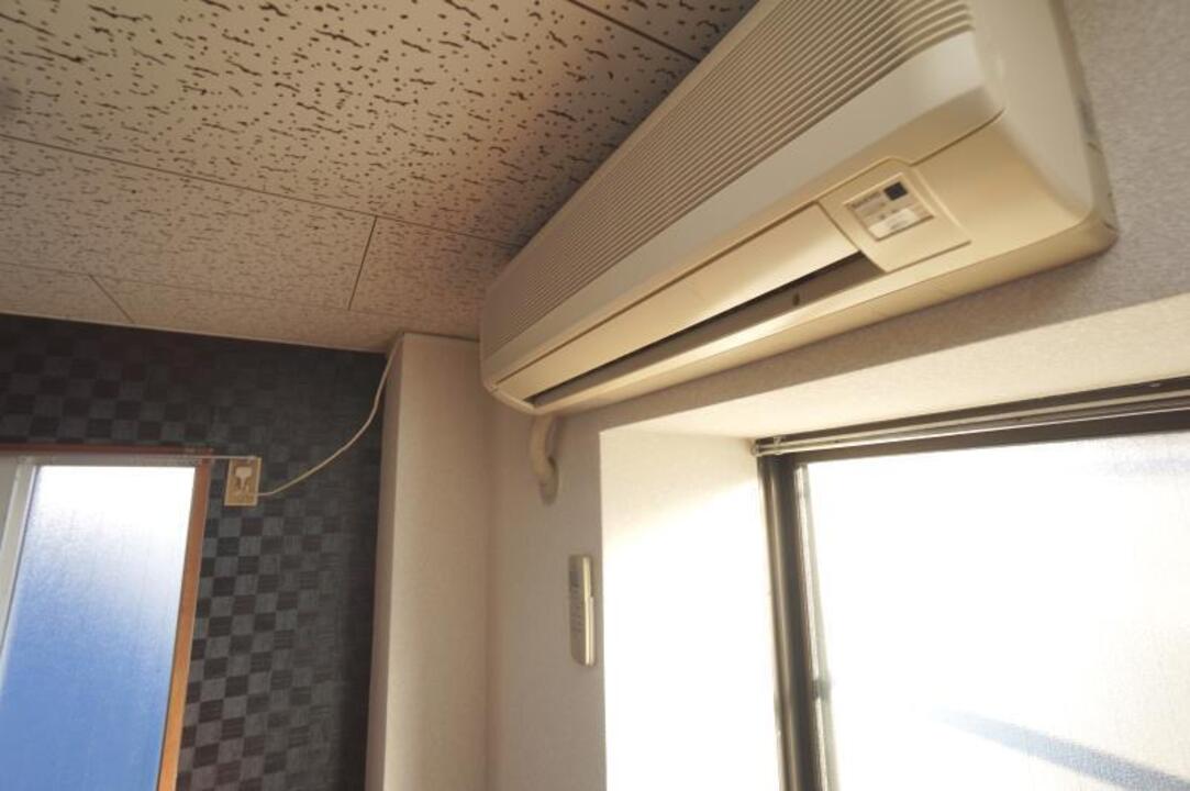 エアコン