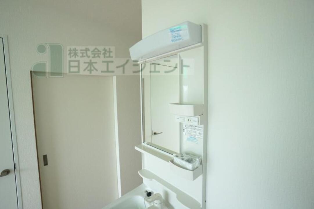 シャンプードレッサー