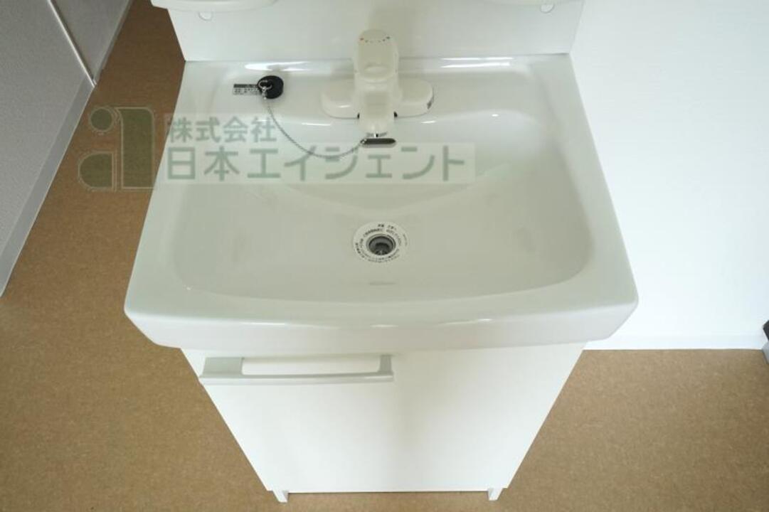 シャンプードレッサー