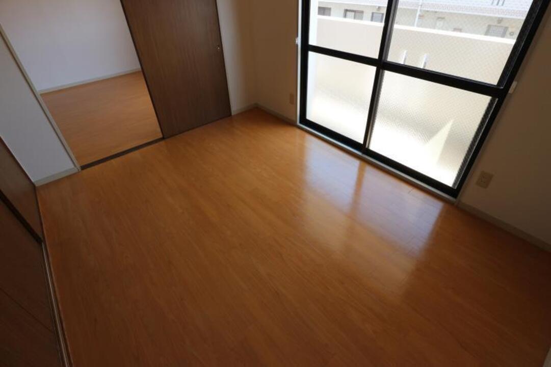 洋室