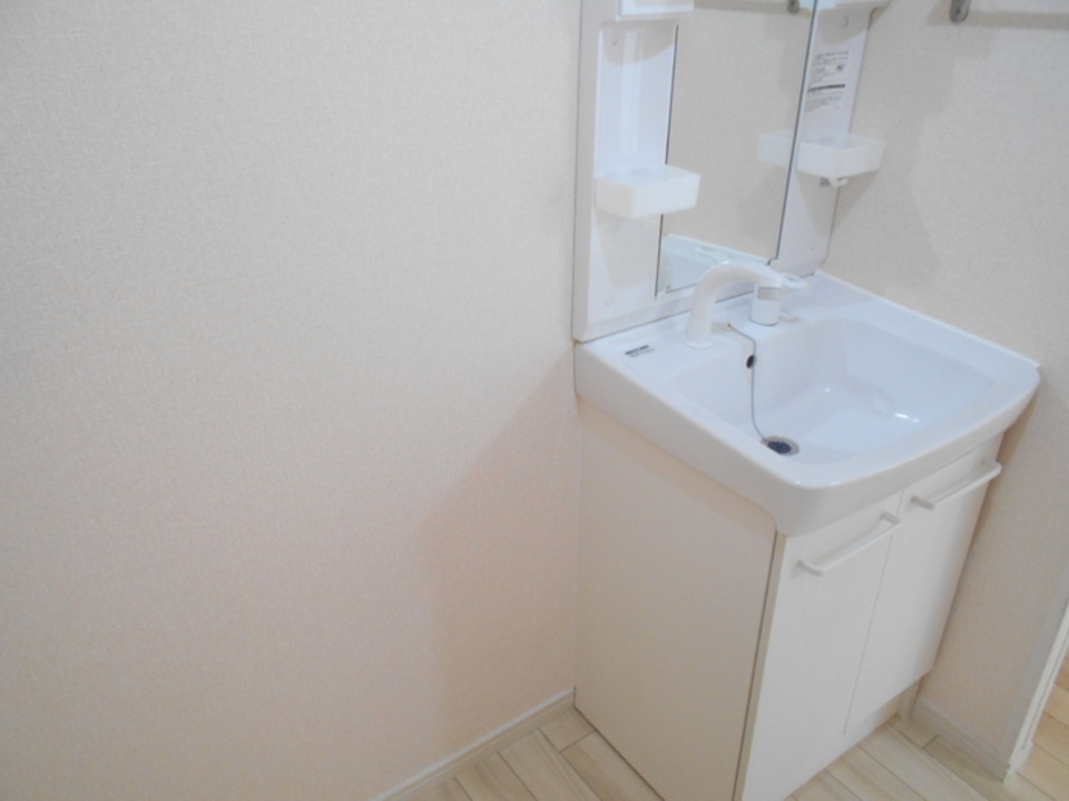 シャワー付洗面化粧台