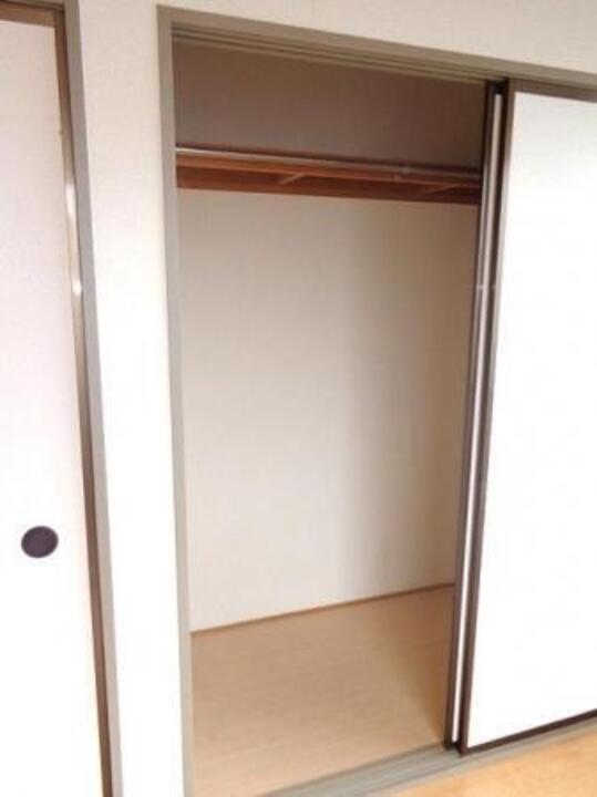 クローゼット