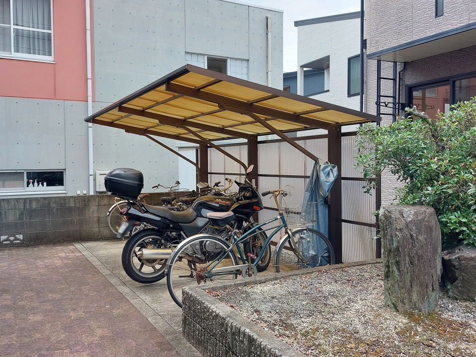 駐輪場