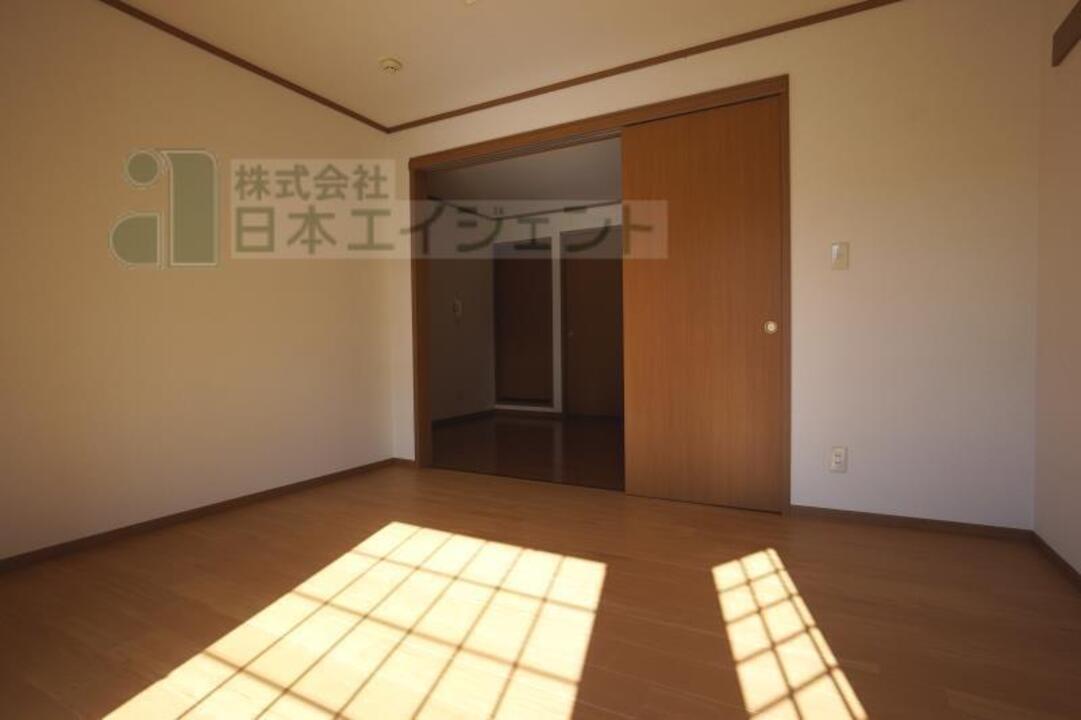 洋室