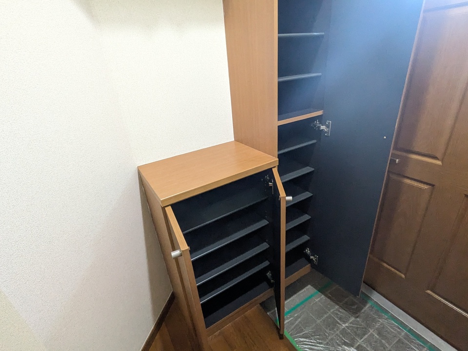 シューズボックス
