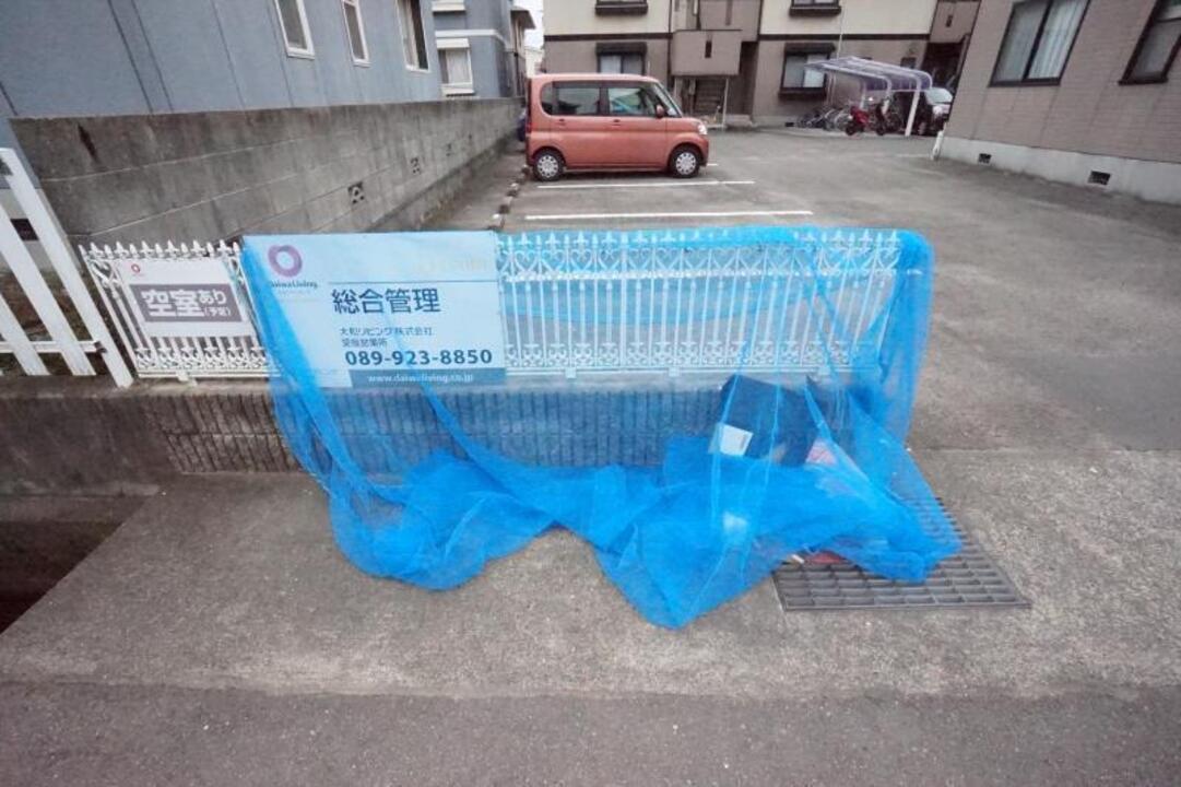 ゴミステーション