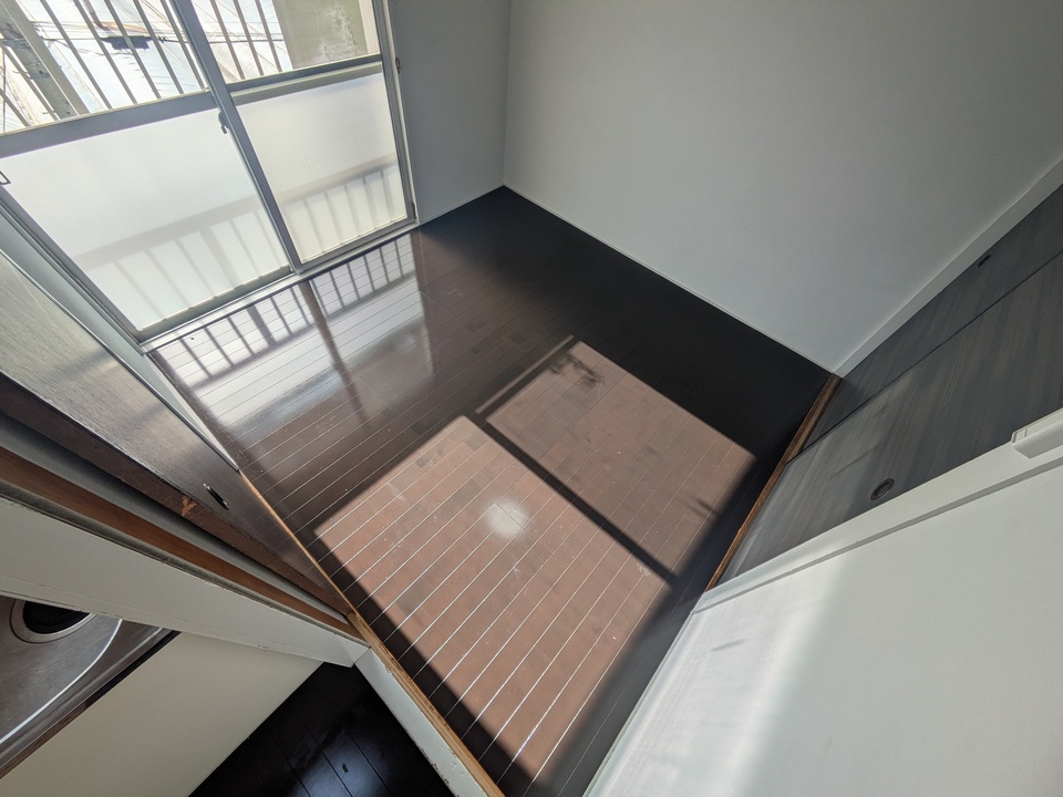 洋室（南西側）