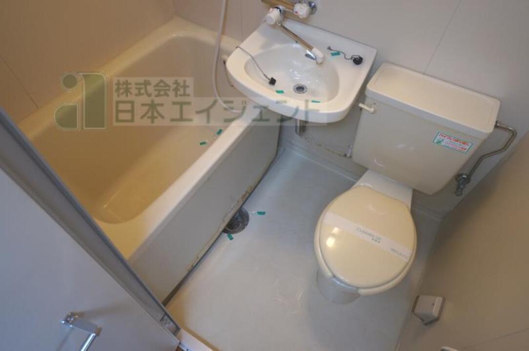 浴室