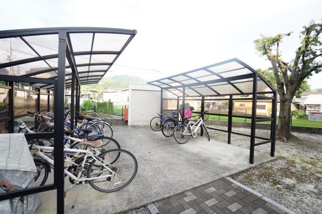 駐輪場
