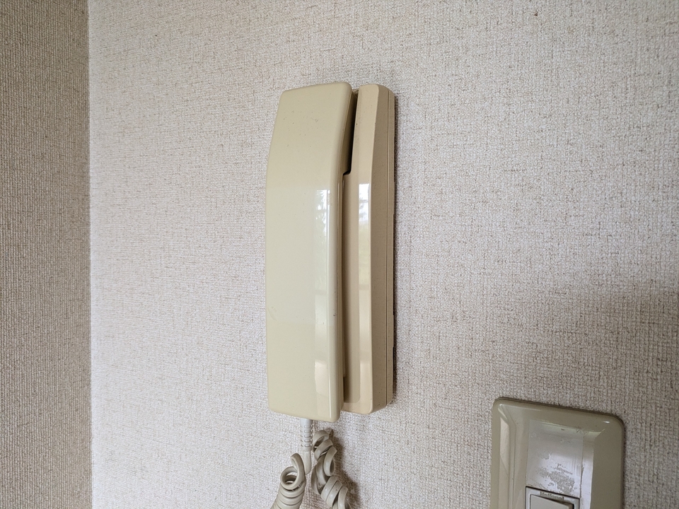 インターホン