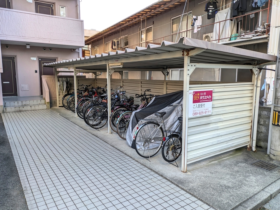 駐輪場