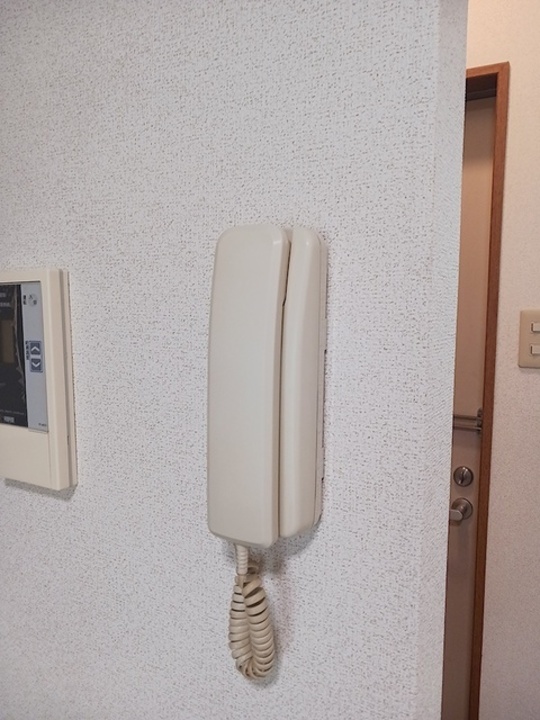 インターホン