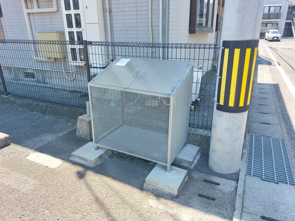 ゴミステーション