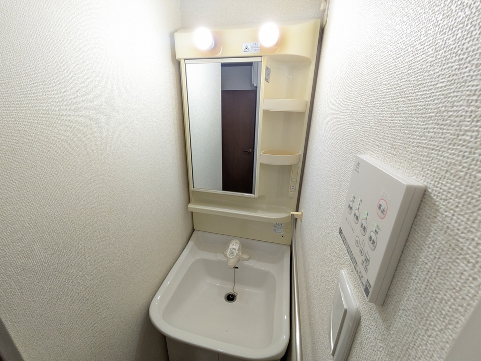 ドレッサー