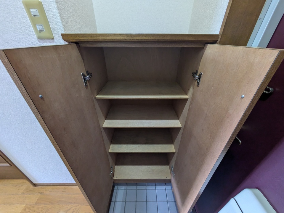 シューズボックス