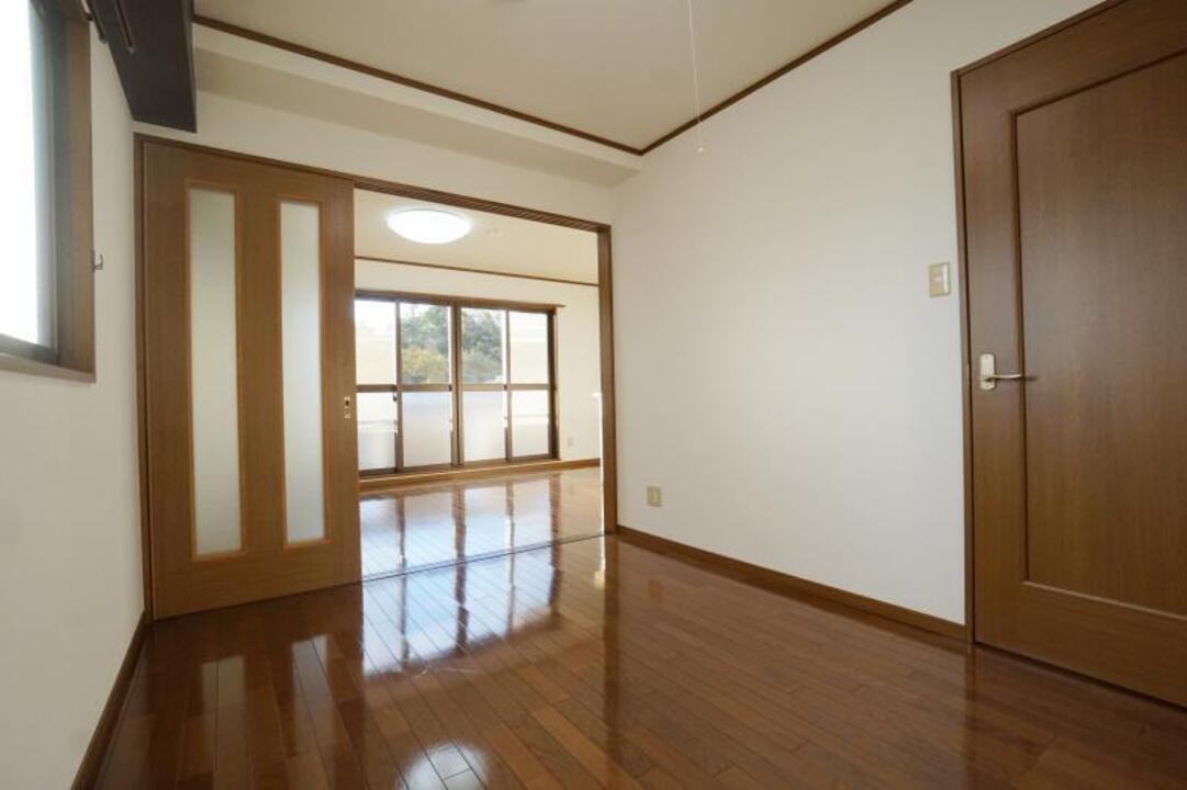 洋室