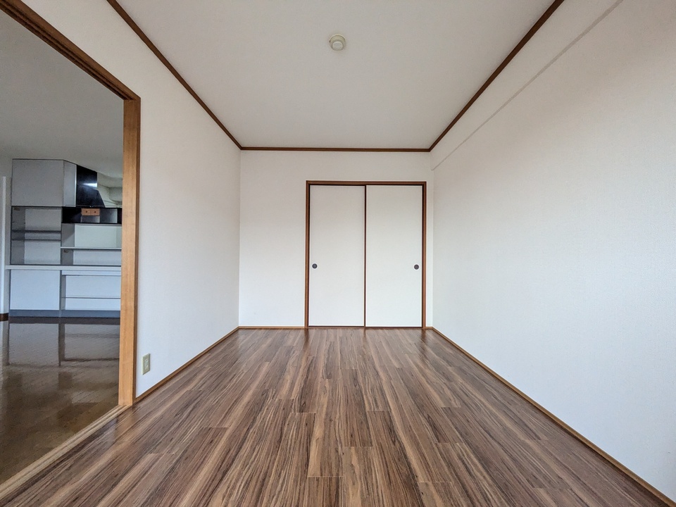 洋室6.5帖