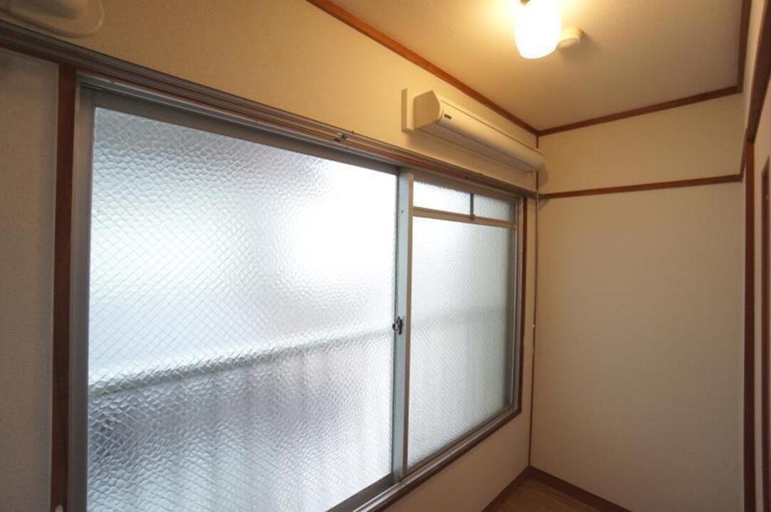 サービスルーム