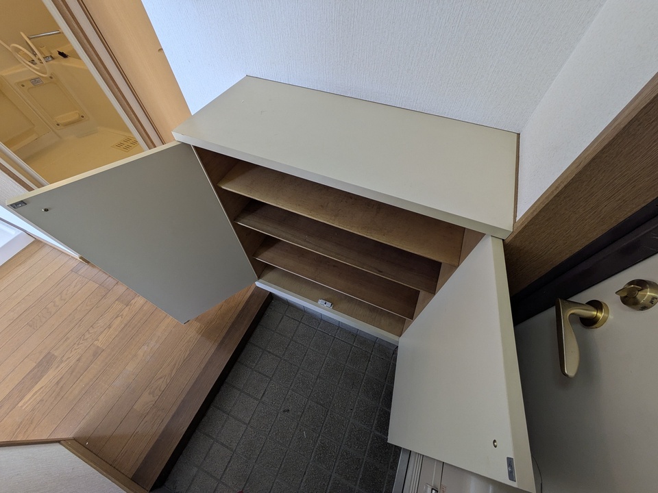 シューズボックス