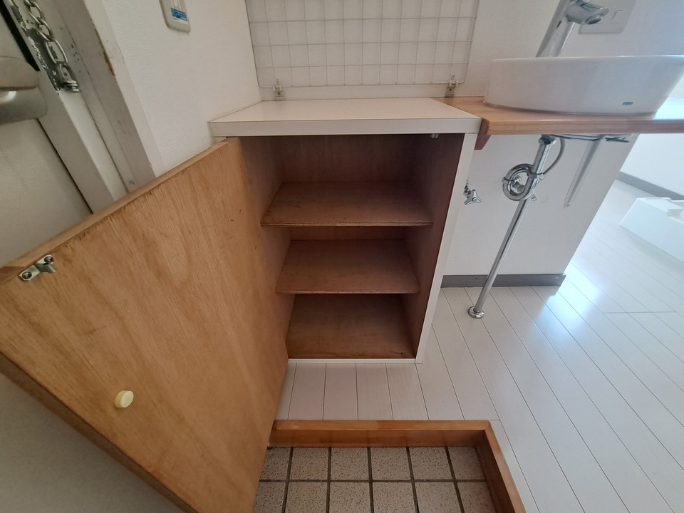 シューズボックス