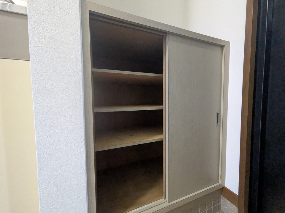 シューズボックス