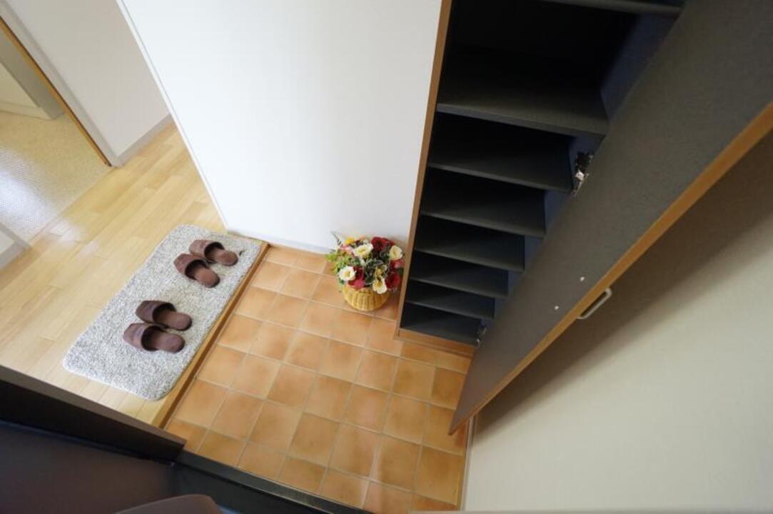 シューズボックス