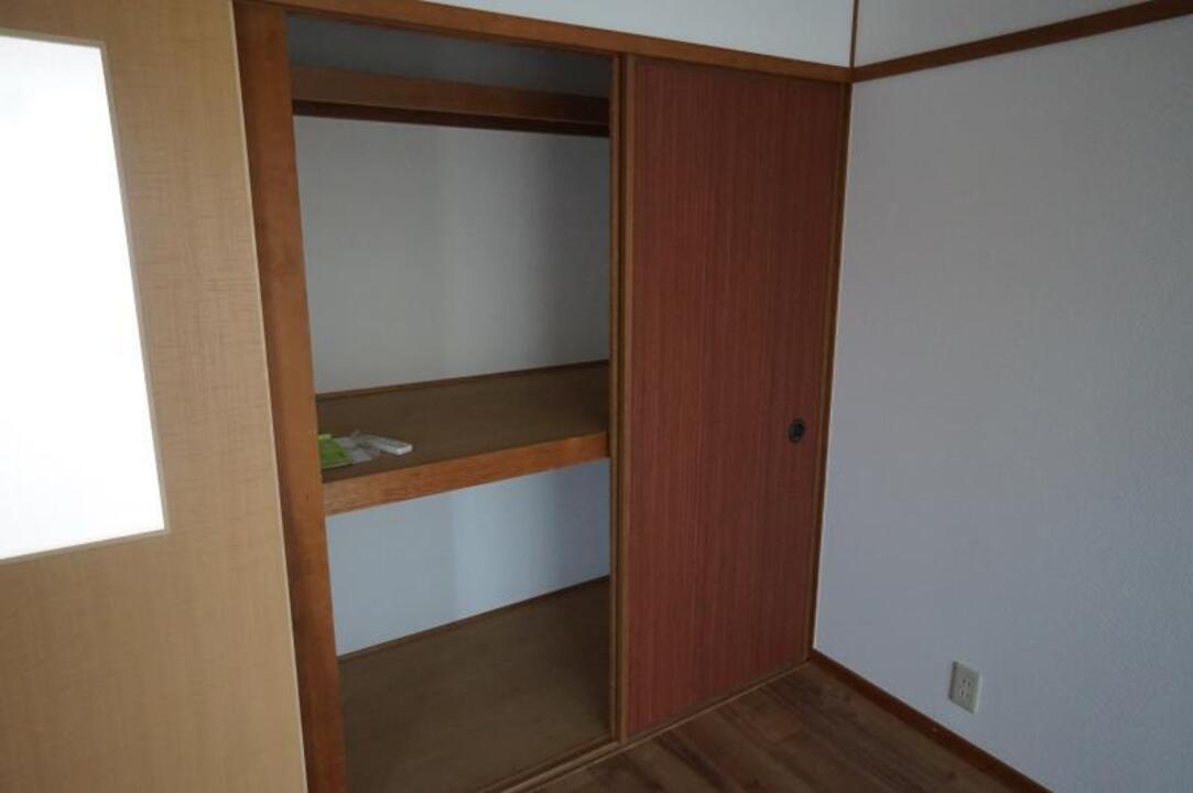 押入れ