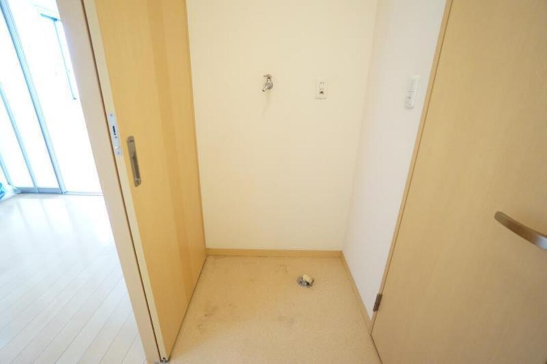 洗濯機置場