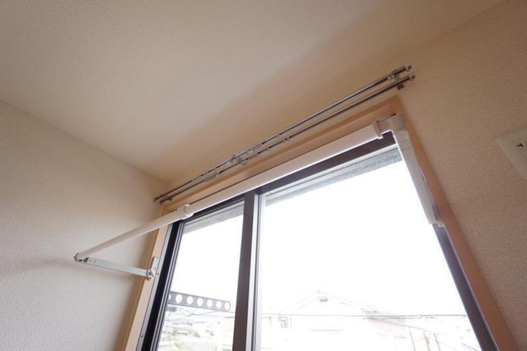 室内物干しユニット