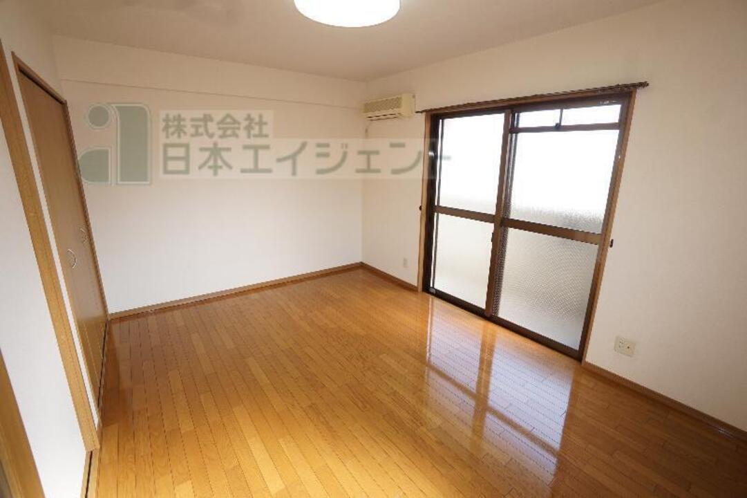 洋室
