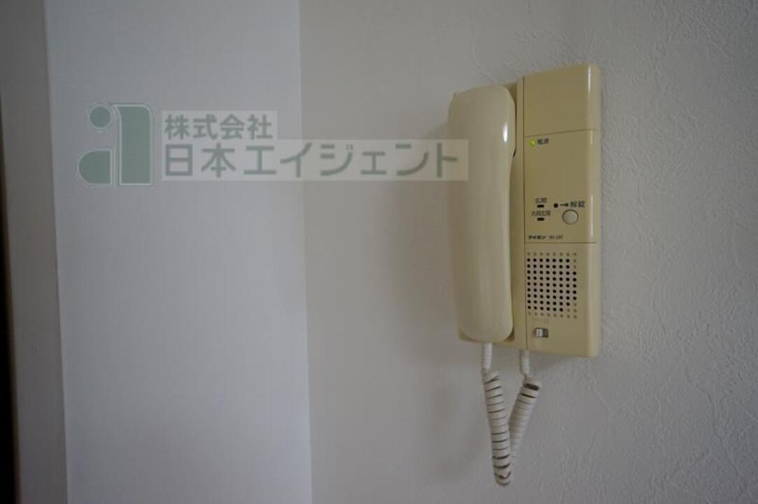 インターホン