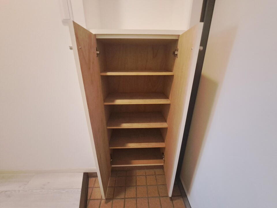 シューズボックス