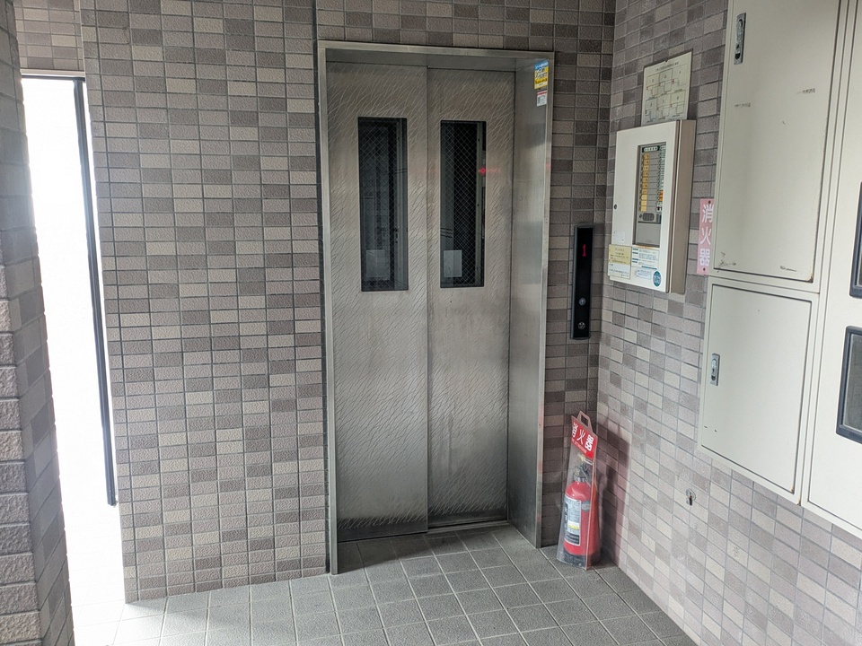 エレベーター