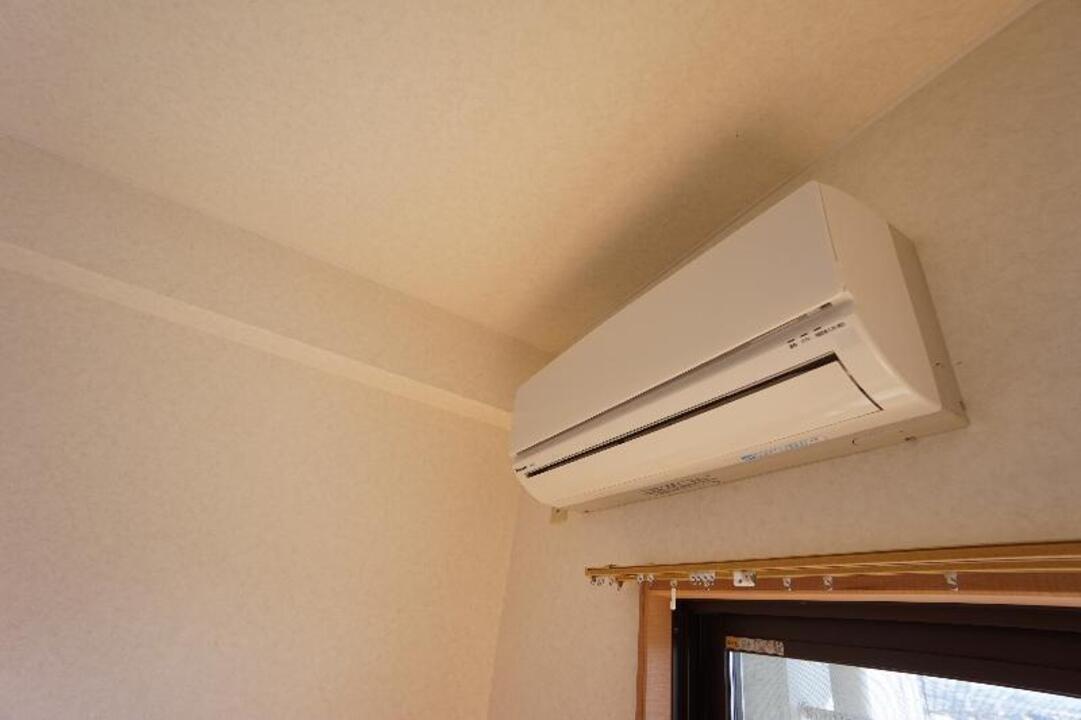 エアコン