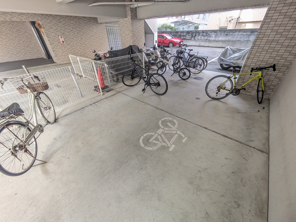 駐輪場