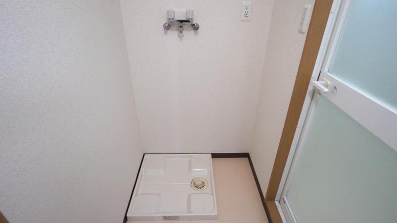 洗濯機置場