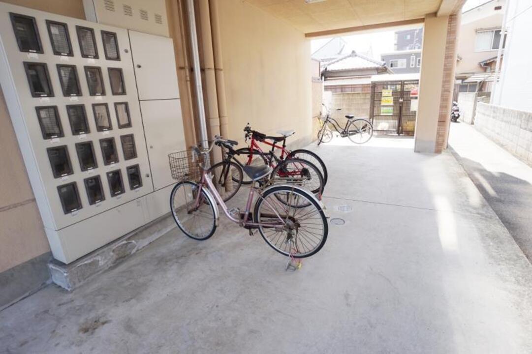 駐輪場