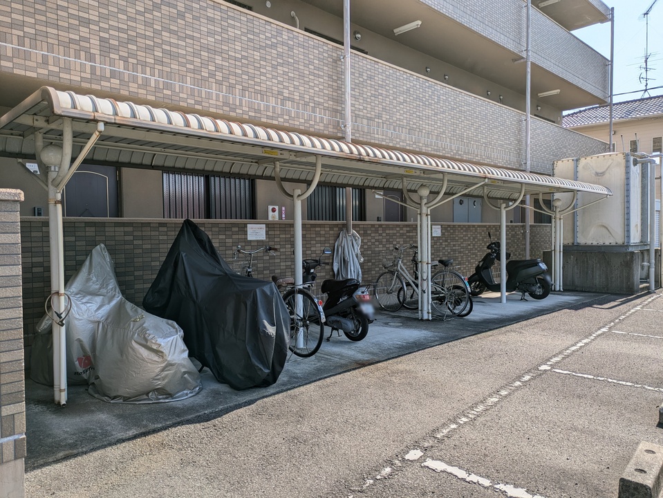 駐輪場