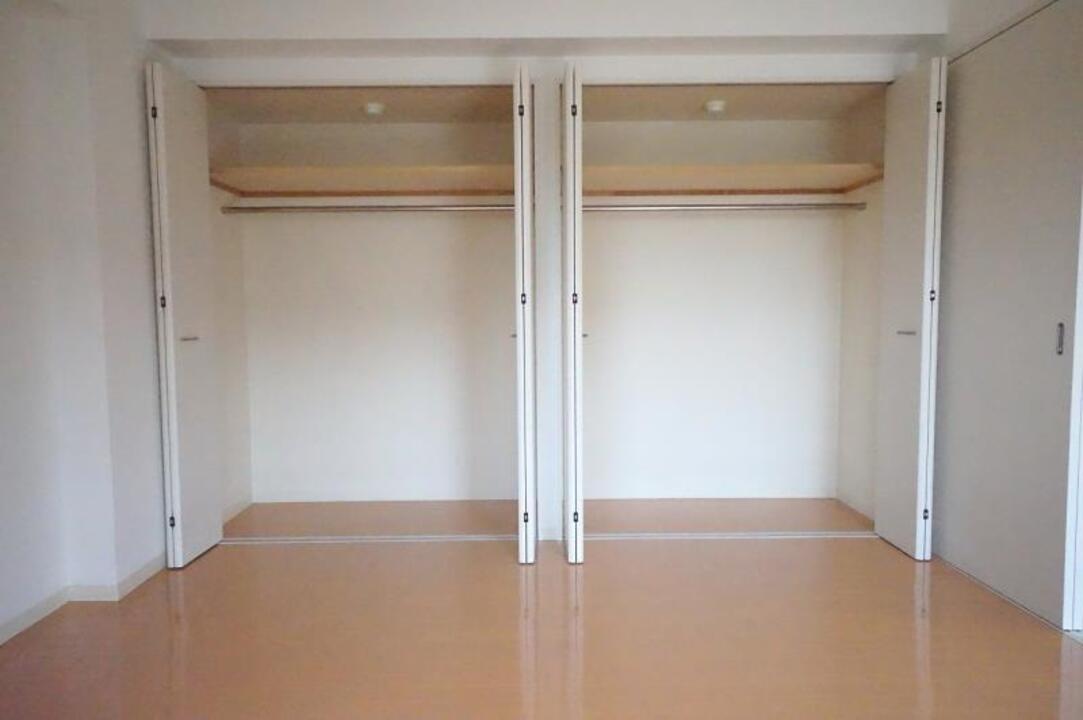 クローゼット