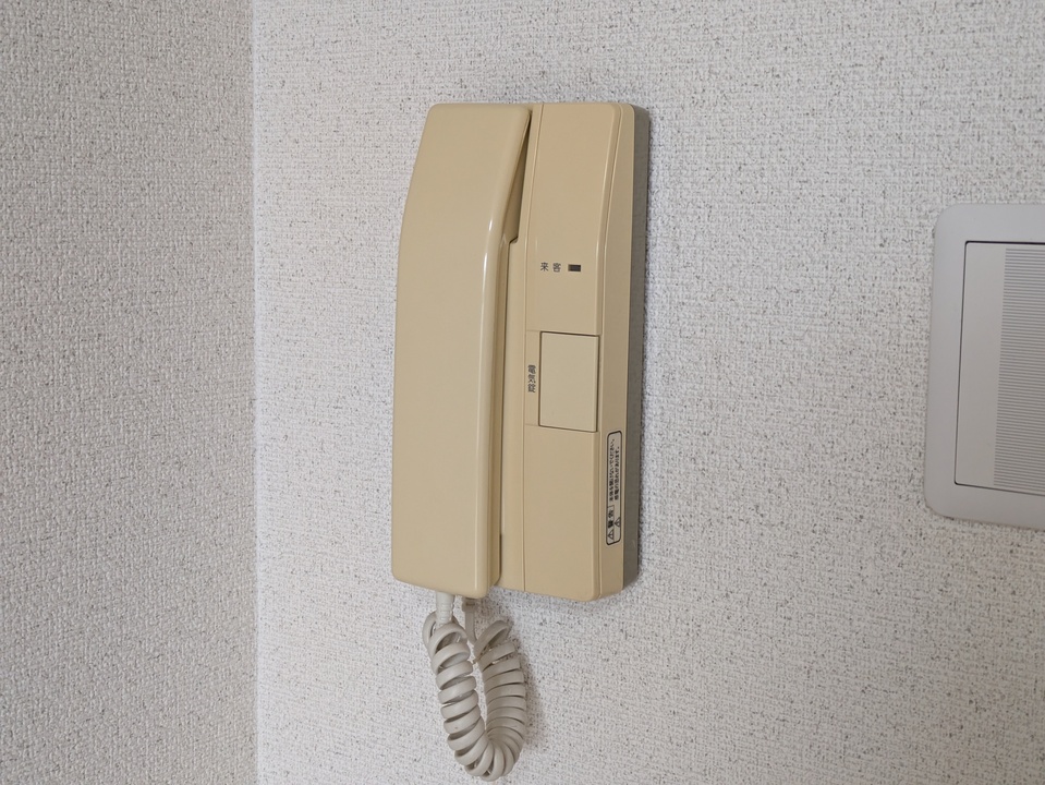 インターホン
