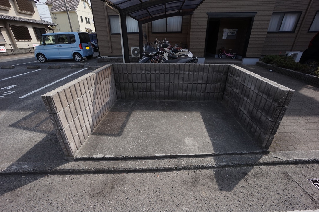 ゴミステーション