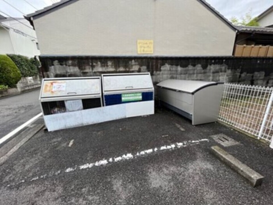 ゴミステーション