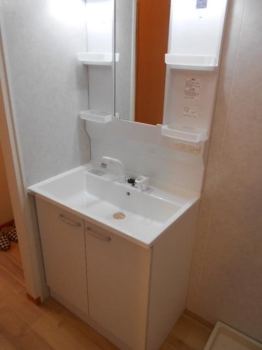 シャワー付洗面化粧台