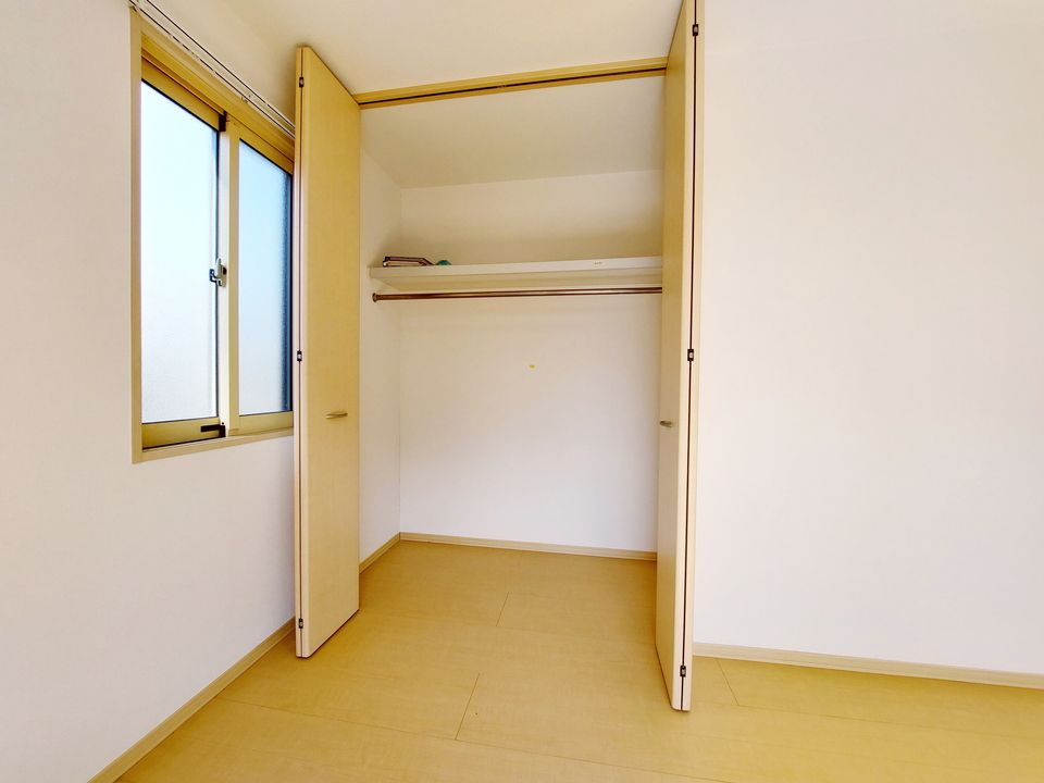 クローゼット2